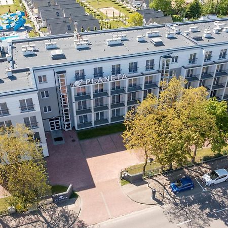 Отель Planeta Устроне-Морске Экстерьер фото